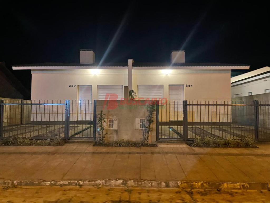 Casa 3 Dormitórios